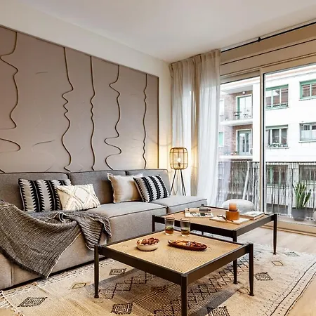 Apartment Isilf - 2 Bedrooms And Balcony In Sant Gervasi Barcelona