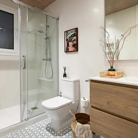Apartment Isilf - 2 Bedrooms And Balcony In Sant Gervasi