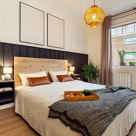 Isilf - 2 Bedrooms And Balcony In Sant Gervasi