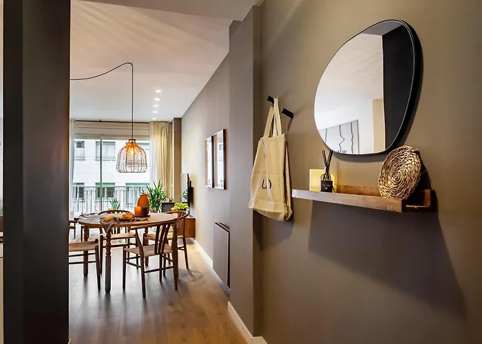 Isilf - 2 Bedrooms And Balcony In Sant Gervasi アパート バルセロナ