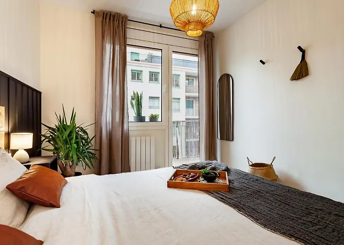 Isilf - 2 Bedrooms And Balcony In Sant Gervasi アパート *